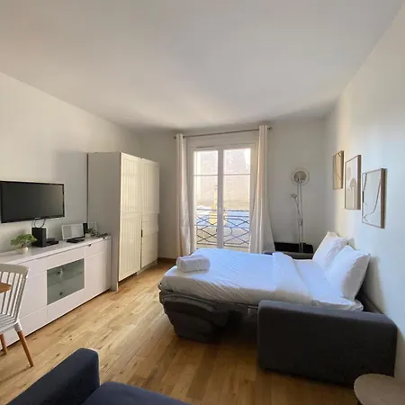 Aparthotel Parisian Arc Triomphe Paris