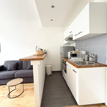 アパートホテル Parisian Arc Triomphe *