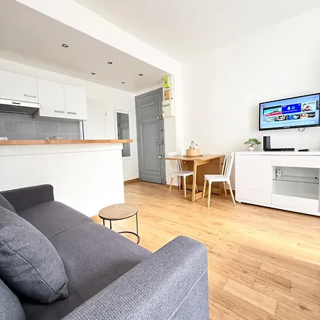 Aparthotel Parisian Arc Triomphe Paris